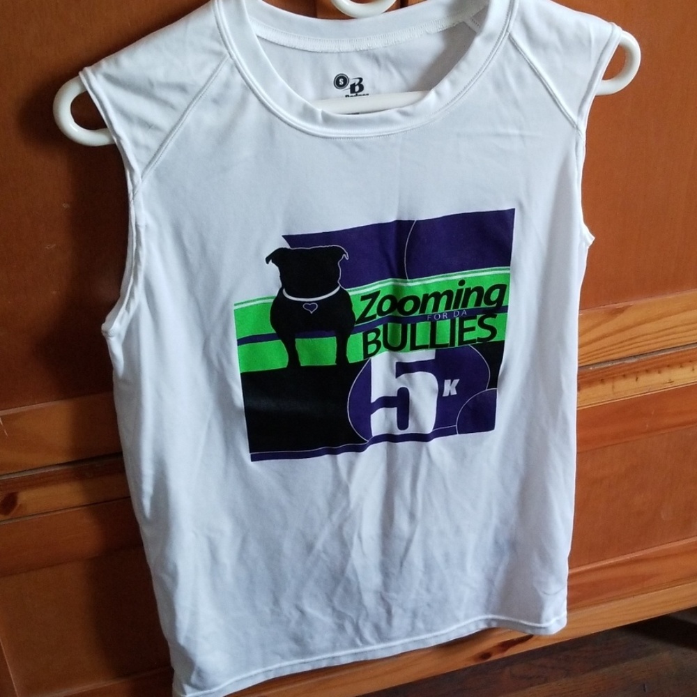 New, never worn Muscle tee